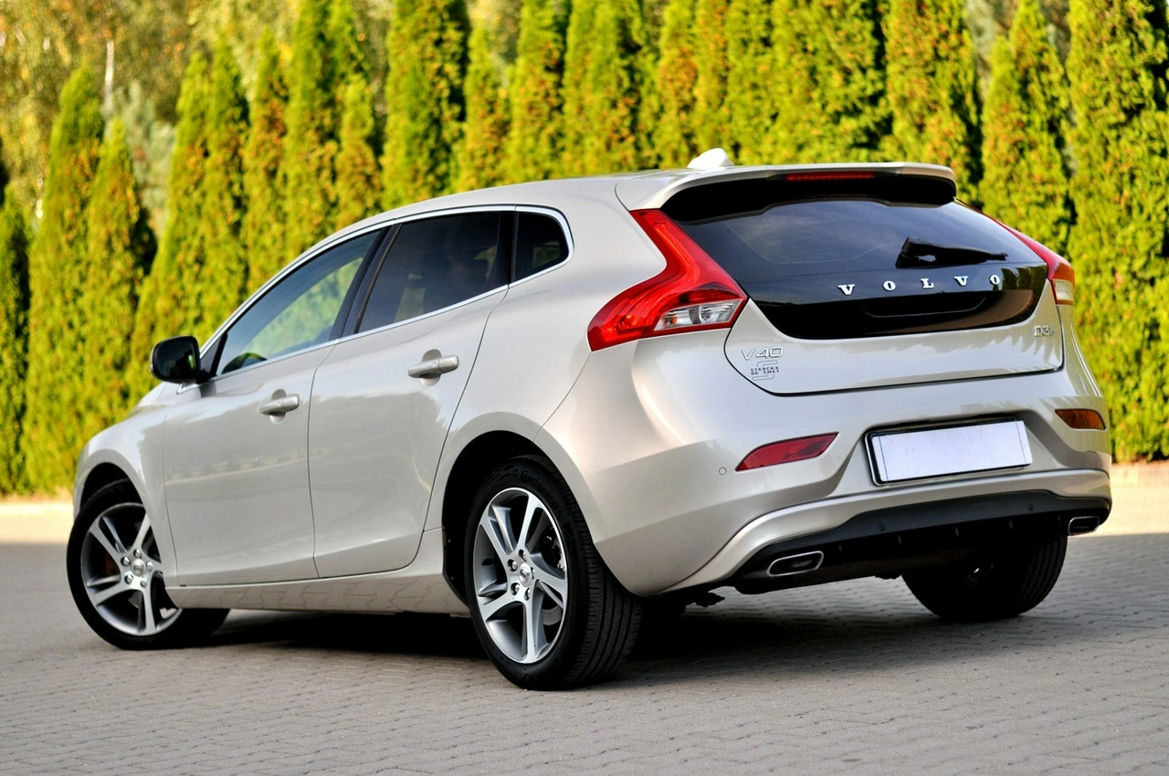 Volvo V40 - Zdjęcie 4