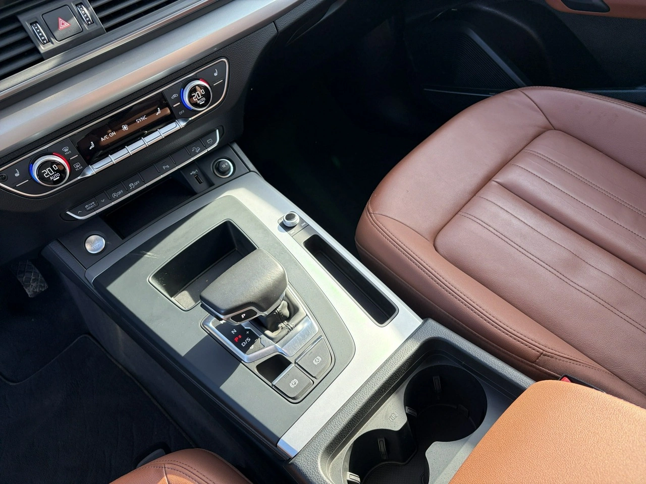 Audi Q5 - Zdjęcie 22