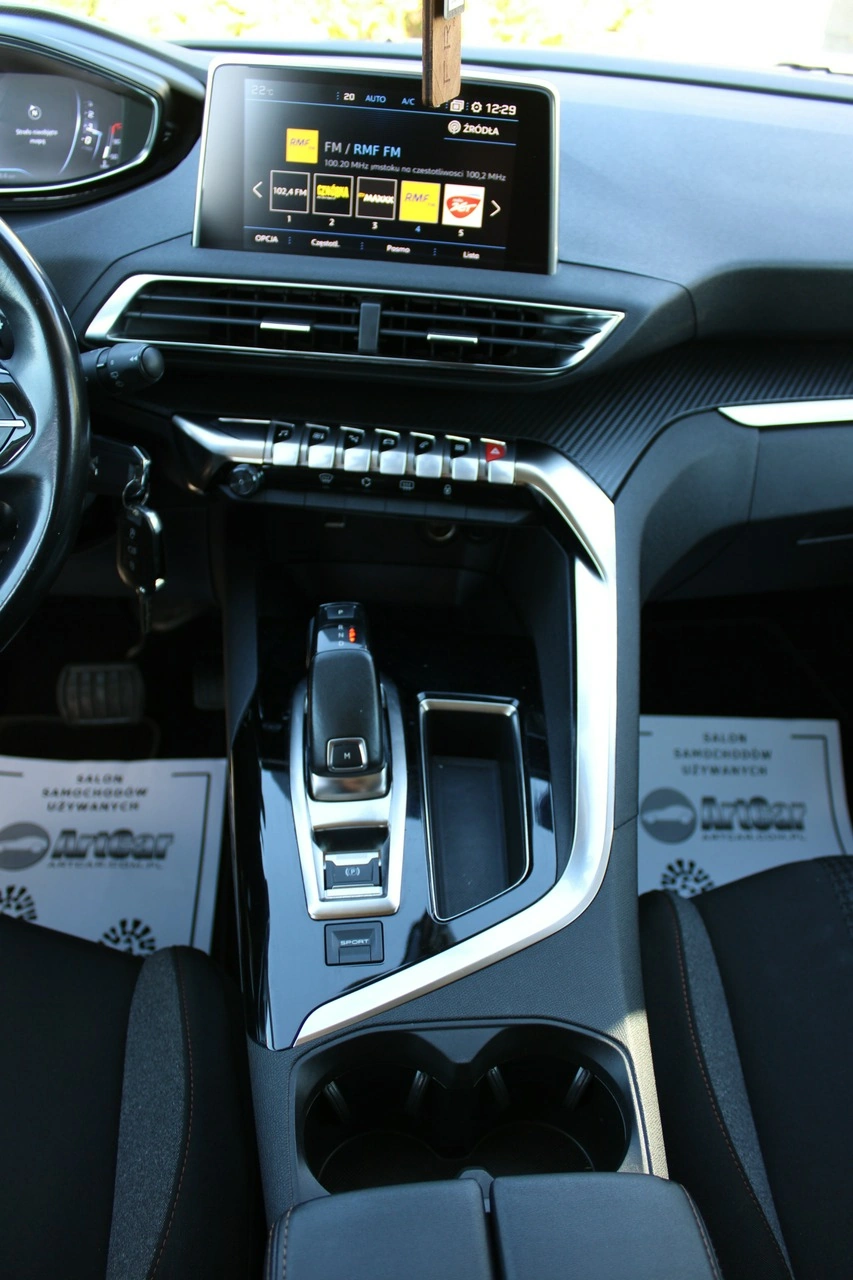 Peugeot 3008 - Zdjęcie 16