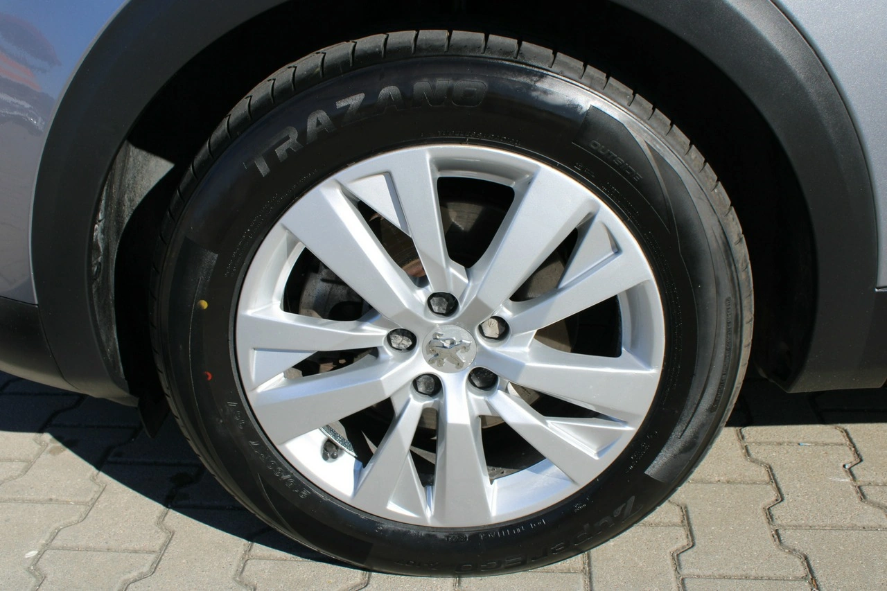 Peugeot 3008 - Zdjęcie 24