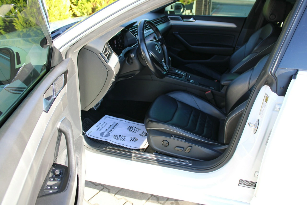 Volkswagen Arteon - Zdjęcie 11