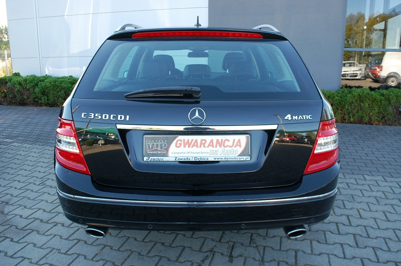 Mercedes C 350 - Zdjęcie 12