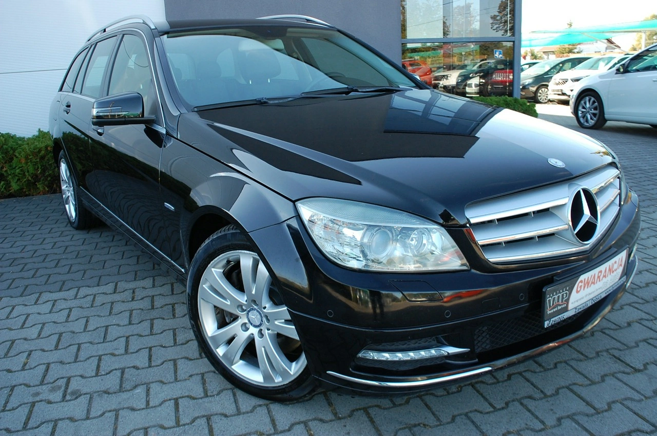 Mercedes C 350 - Zdjęcie 8