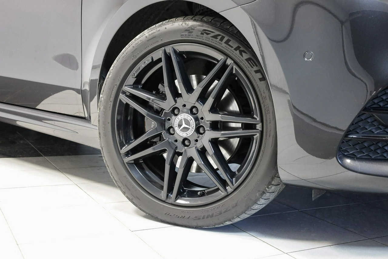 Mercedes Klasa V - Zdjęcie 6