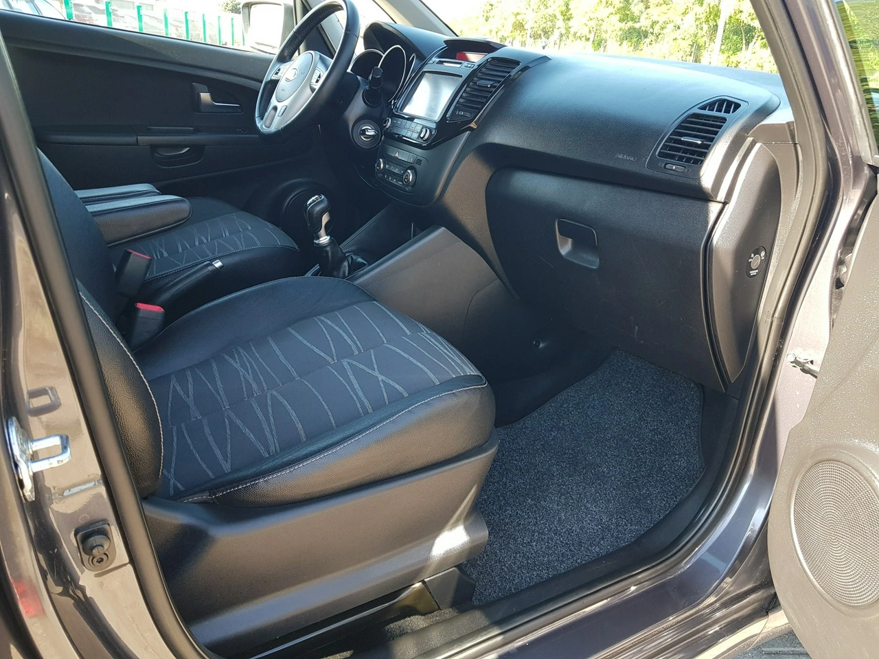 Kia Venga - Zdjęcie 15