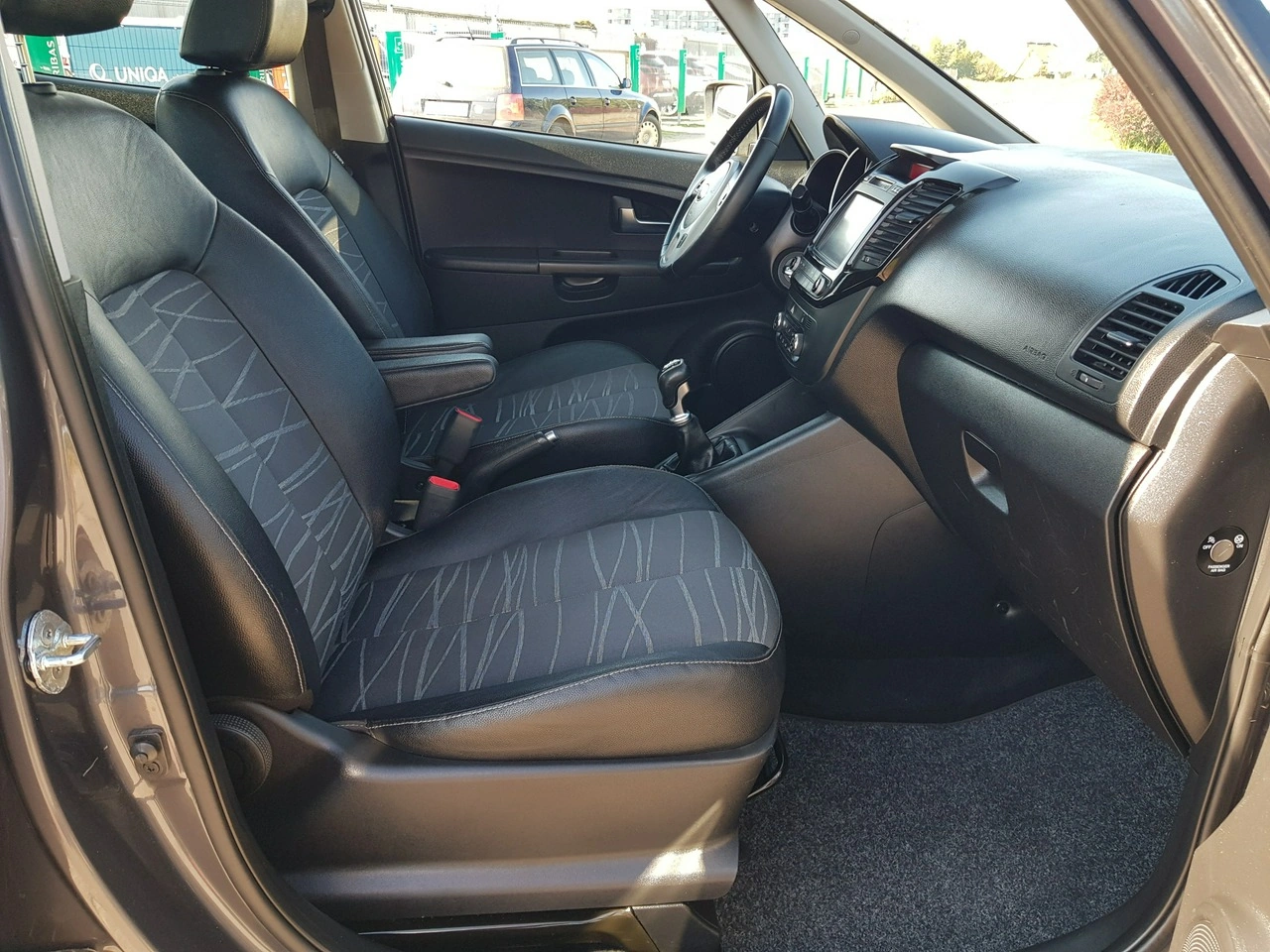 Kia Venga - Zdjęcie 16