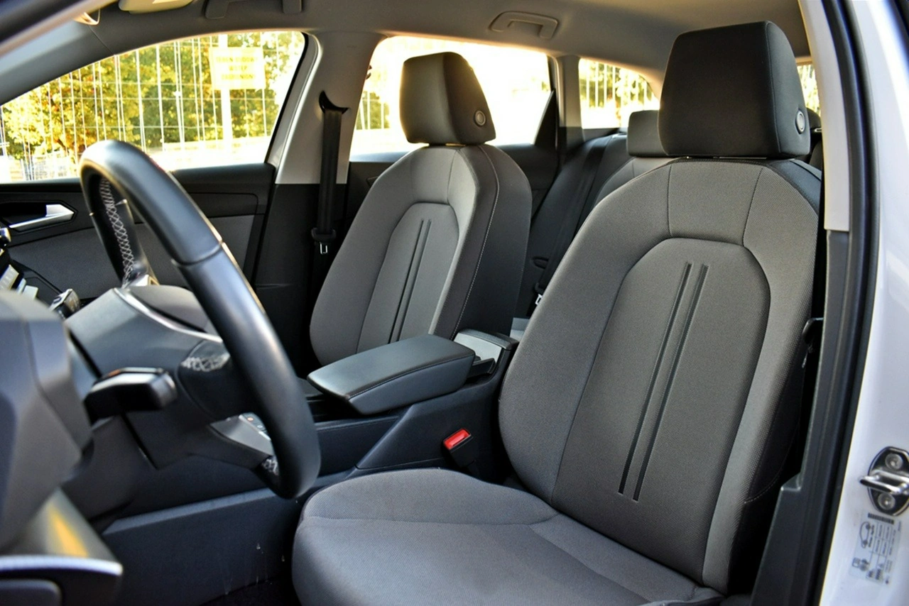 Seat Leon Sportstourer - Zdjęcie 10
