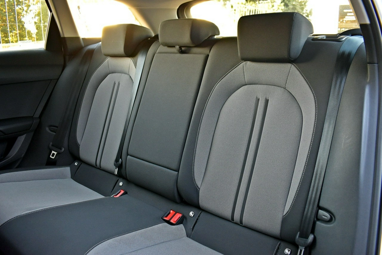 Seat Leon Sportstourer - Zdjęcie 11