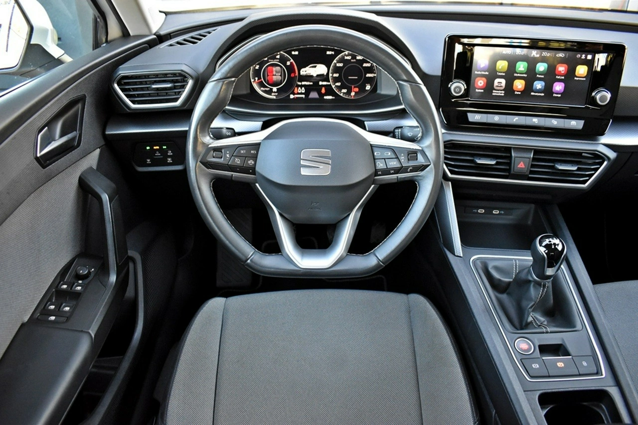 Seat Leon Sportstourer - Zdjęcie 13