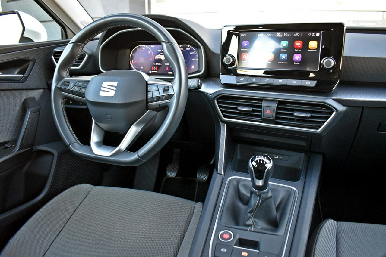 Seat Leon Sportstourer - Zdjęcie 16