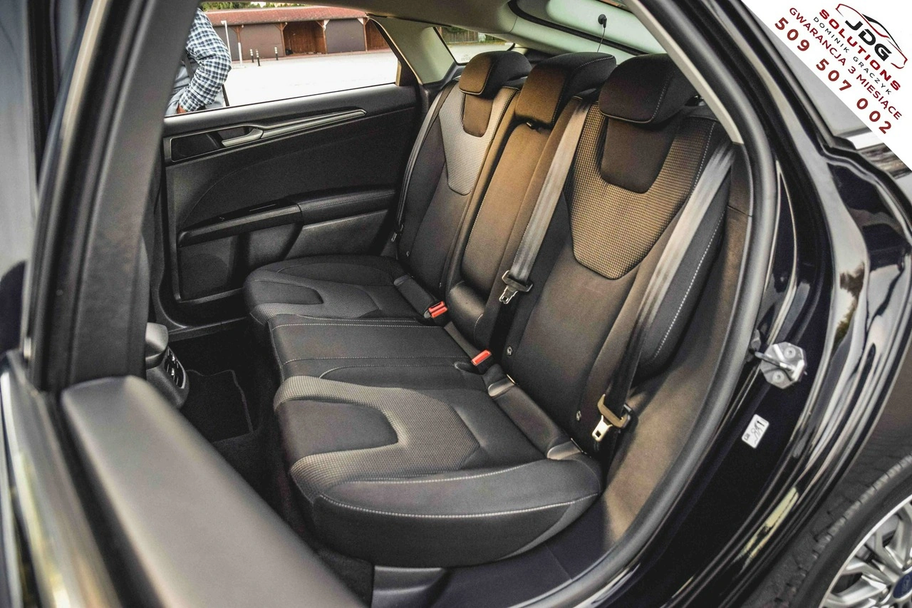 Ford Mondeo - Zdjęcie 30