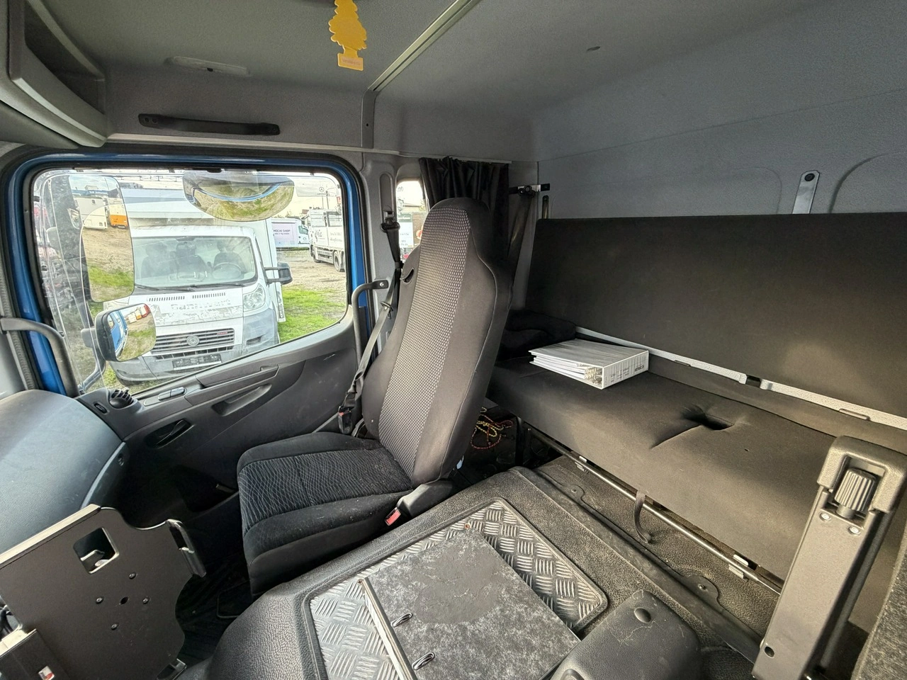 Mercedes Atego - Zdjęcie 10