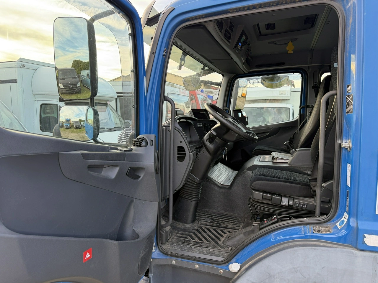 Mercedes Atego - Zdjęcie 6