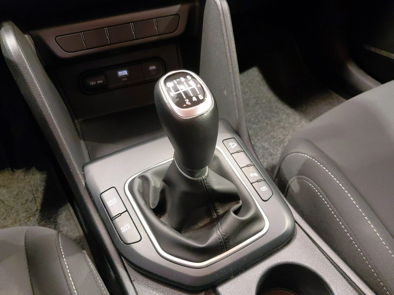 Kia Sportage - Zdjęcie 28