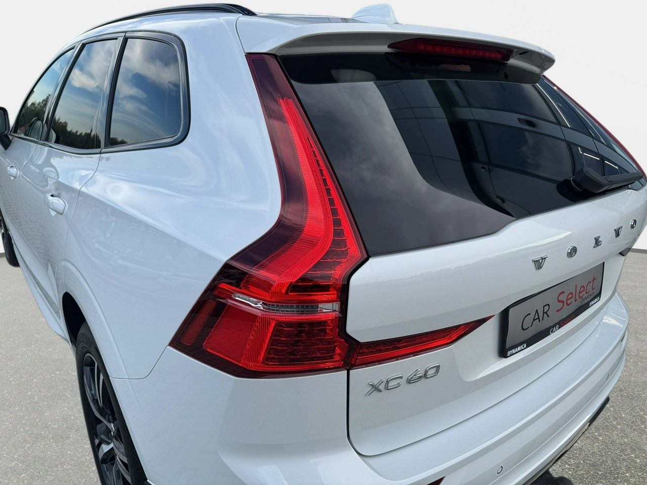 Volvo XC 60 - Zdjęcie 10