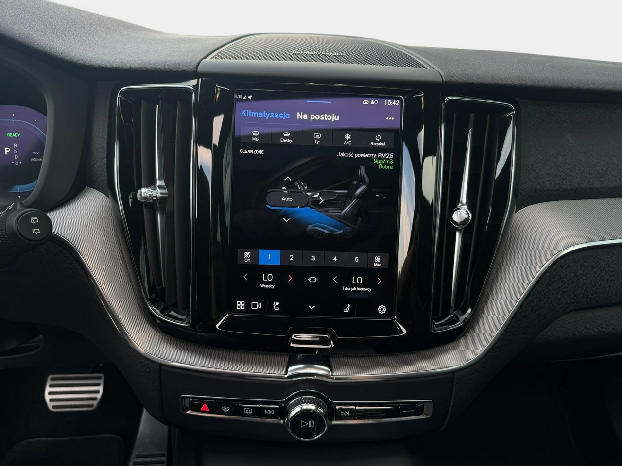 Volvo XC 60 - Zdjęcie 17