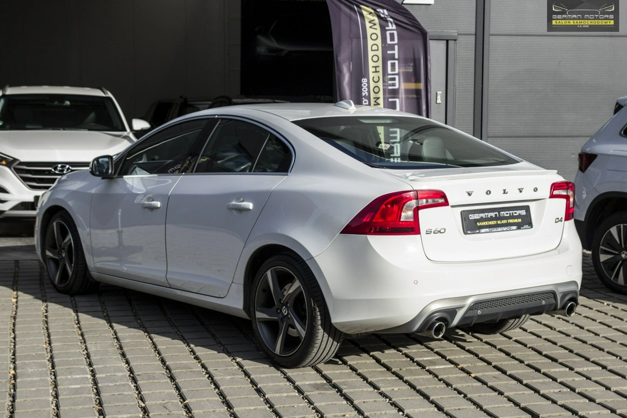 Volvo S60 - Zdjęcie 11