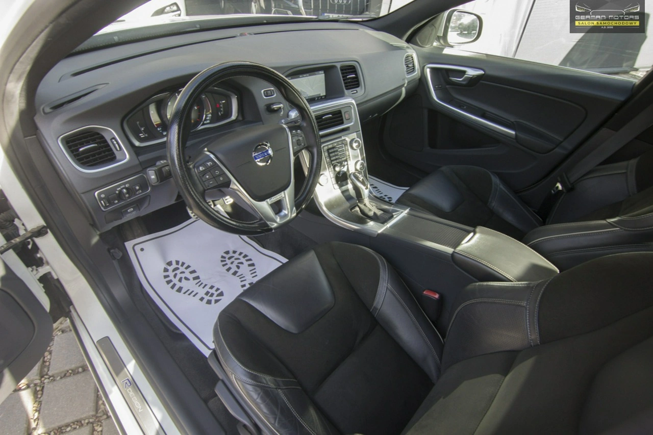 Volvo S60 - Zdjęcie 21