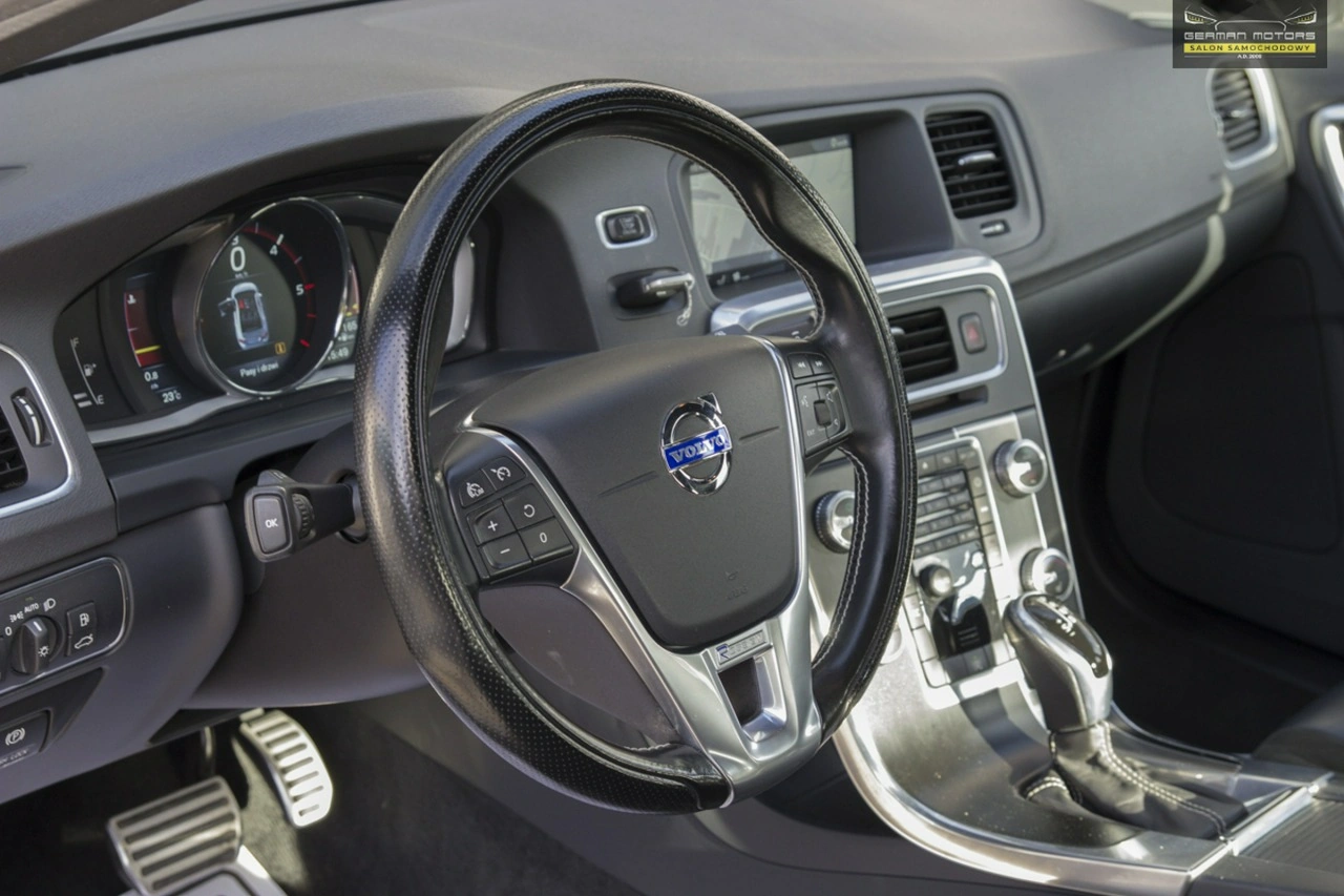 Volvo S60 - Zdjęcie 22