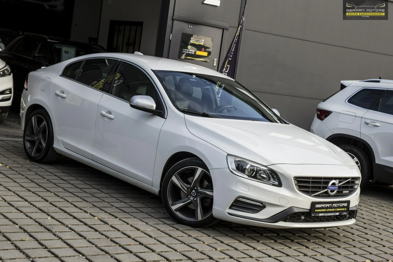 Volvo S60 - Zdjęcie 2