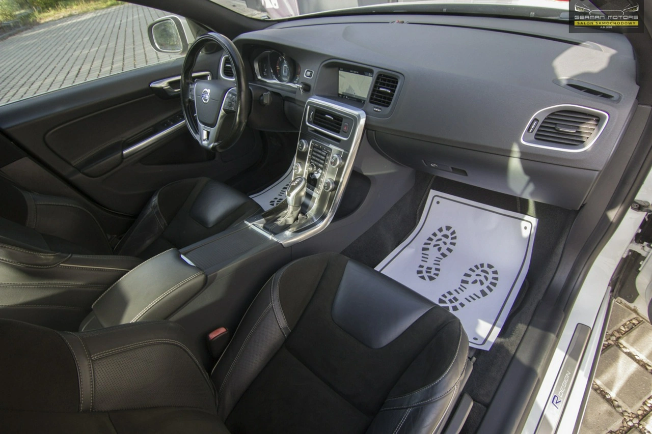Volvo S60 - Zdjęcie 31
