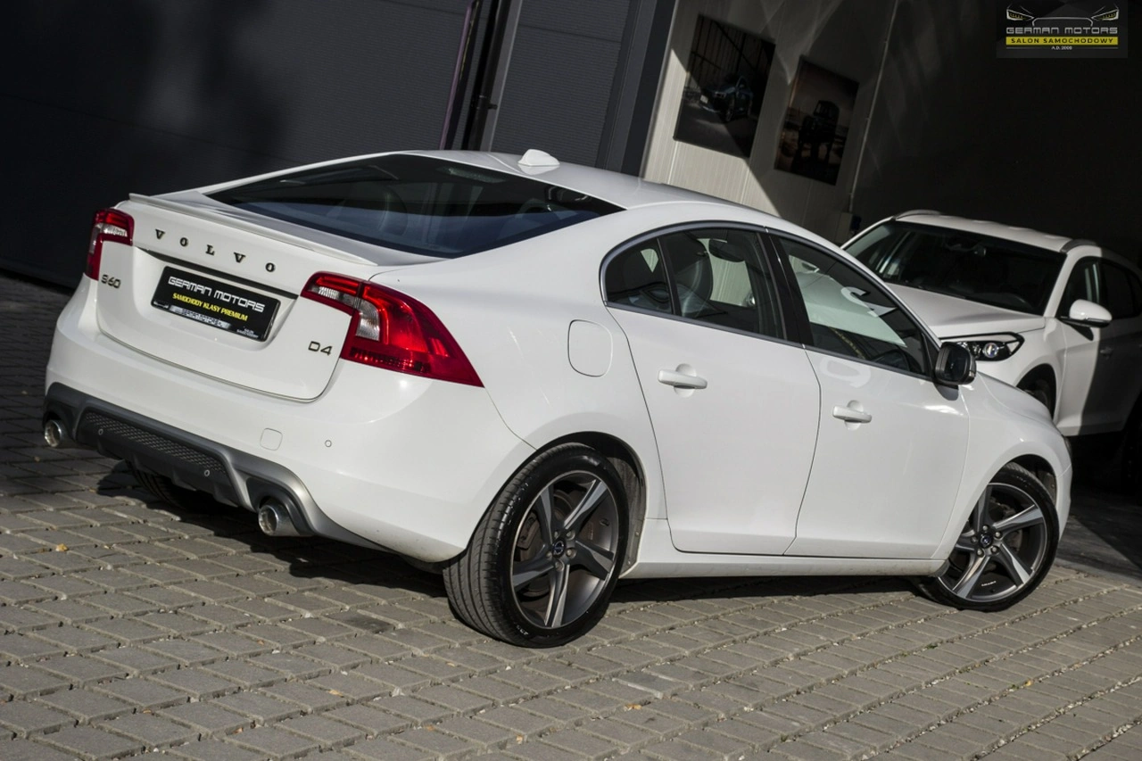 Volvo S60 - Zdjęcie 8