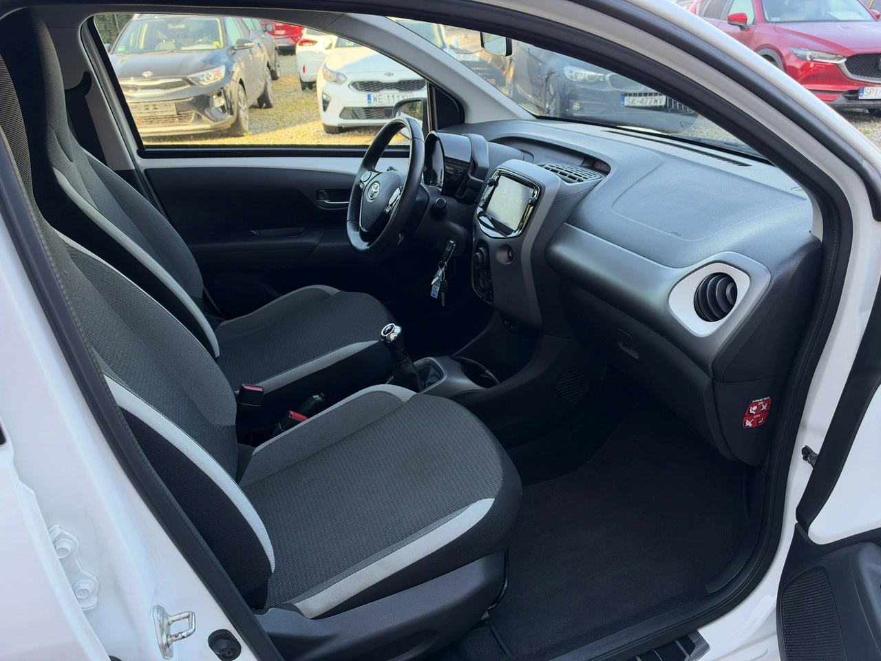 Toyota Aygo - Zdjęcie 22