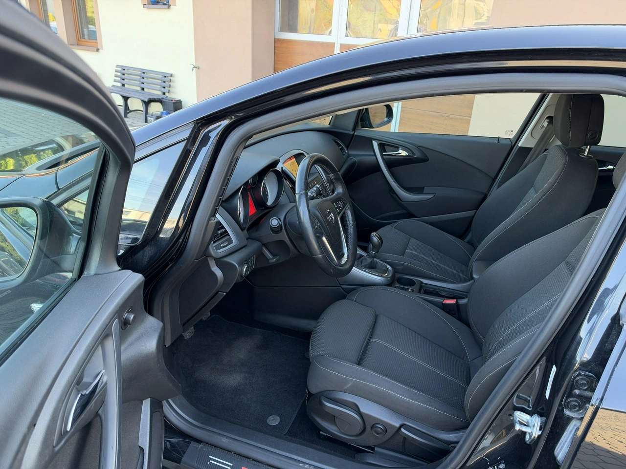 Opel Astra - Zdjęcie 18