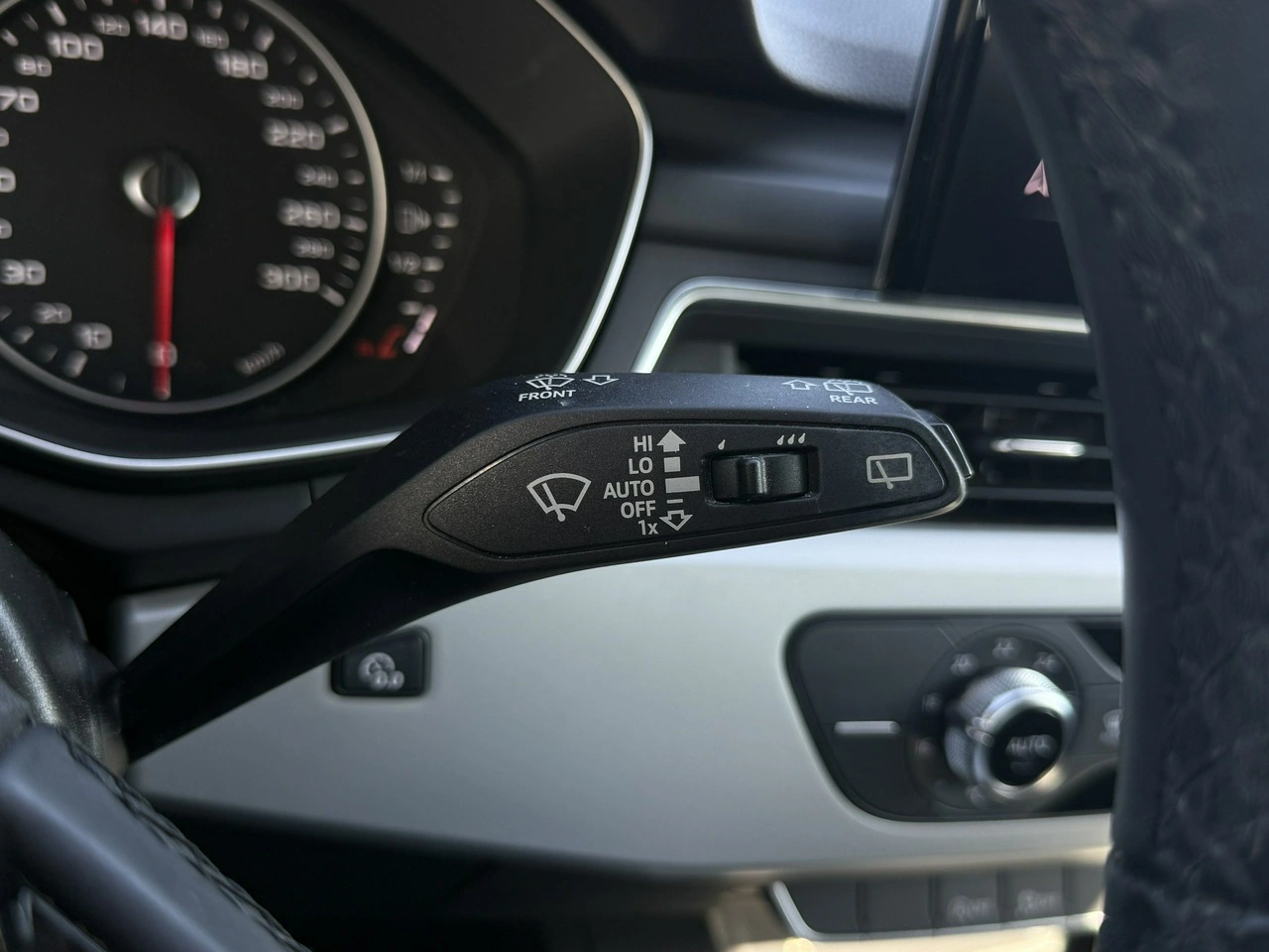 Audi A4 - Zdjęcie 17
