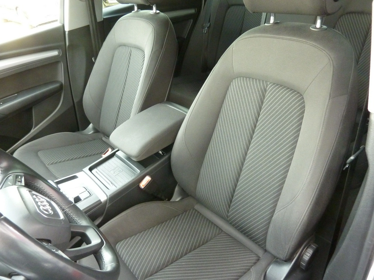 Audi Q5 - Zdjęcie 9