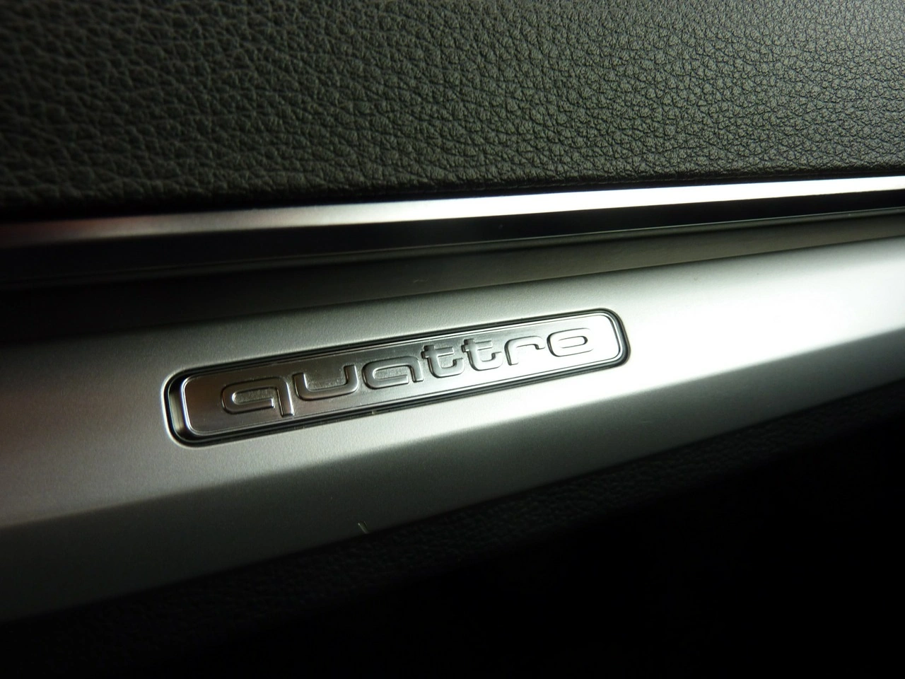 Audi Q5 - Zdjęcie 32