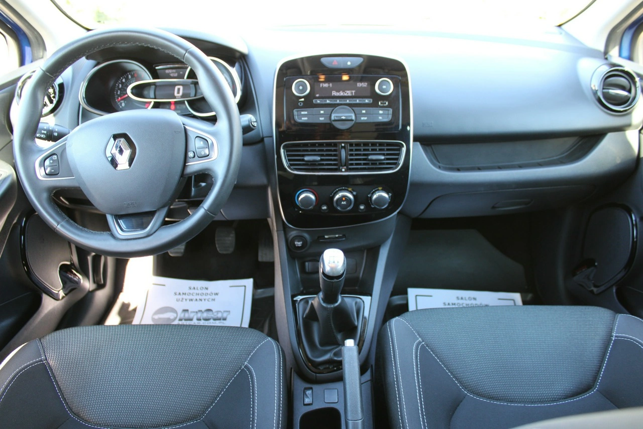 Renault Clio - Zdjęcie 15
