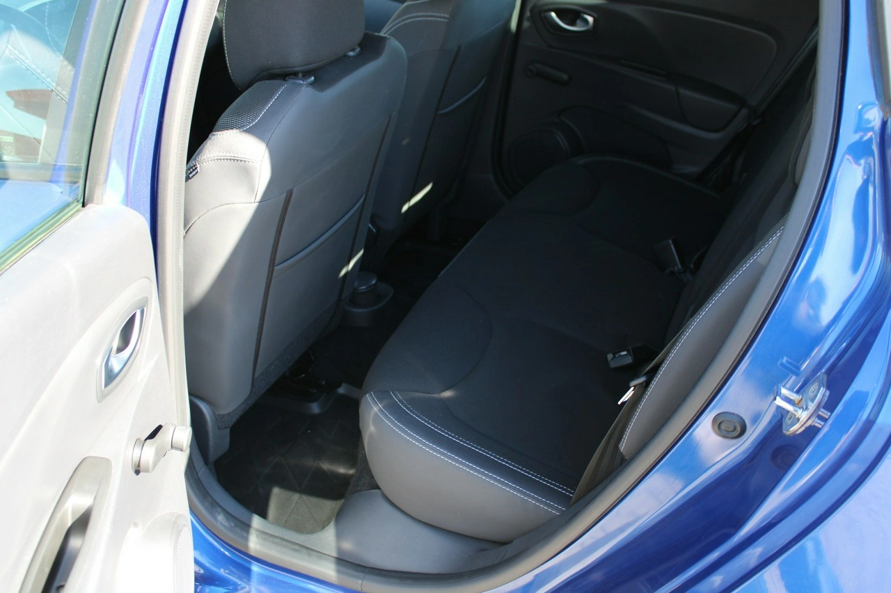 Renault Clio - Zdjęcie 23