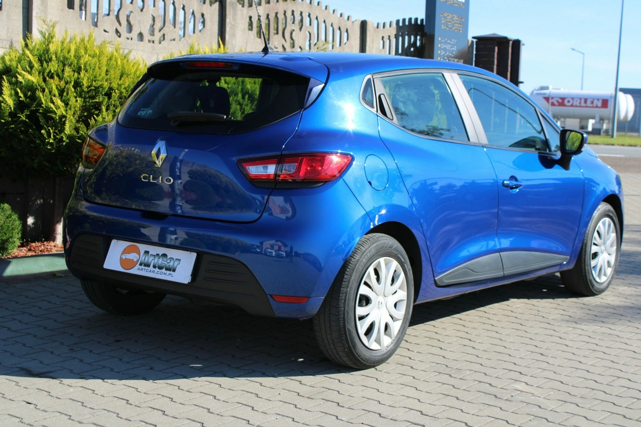 Renault Clio - Zdjęcie 29