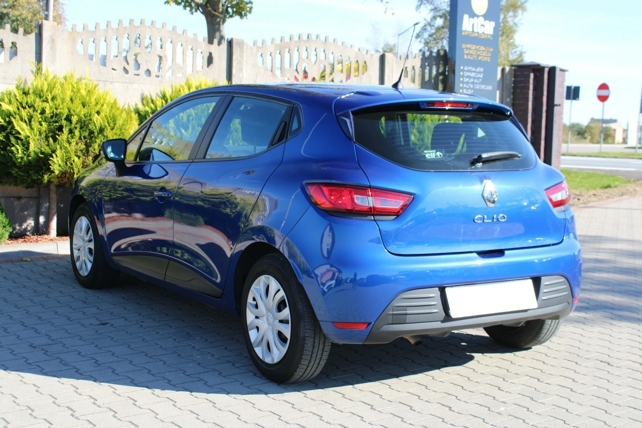 Renault Clio - Zdjęcie 39