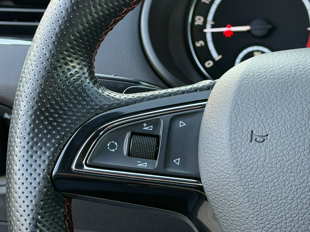 Skoda Octavia - Zdjęcie 22