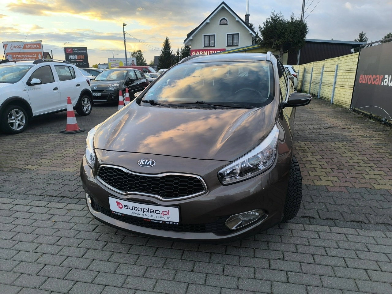 Kia Ceed - Zdjęcie 9