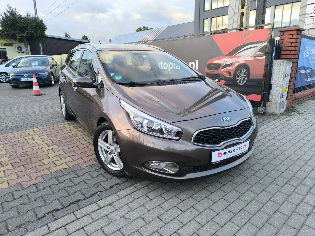 Kia Ceed - Zdjęcie 10