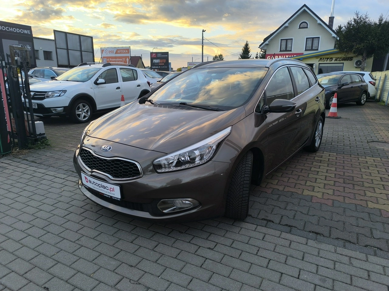 Kia Ceed - Zdjęcie 8