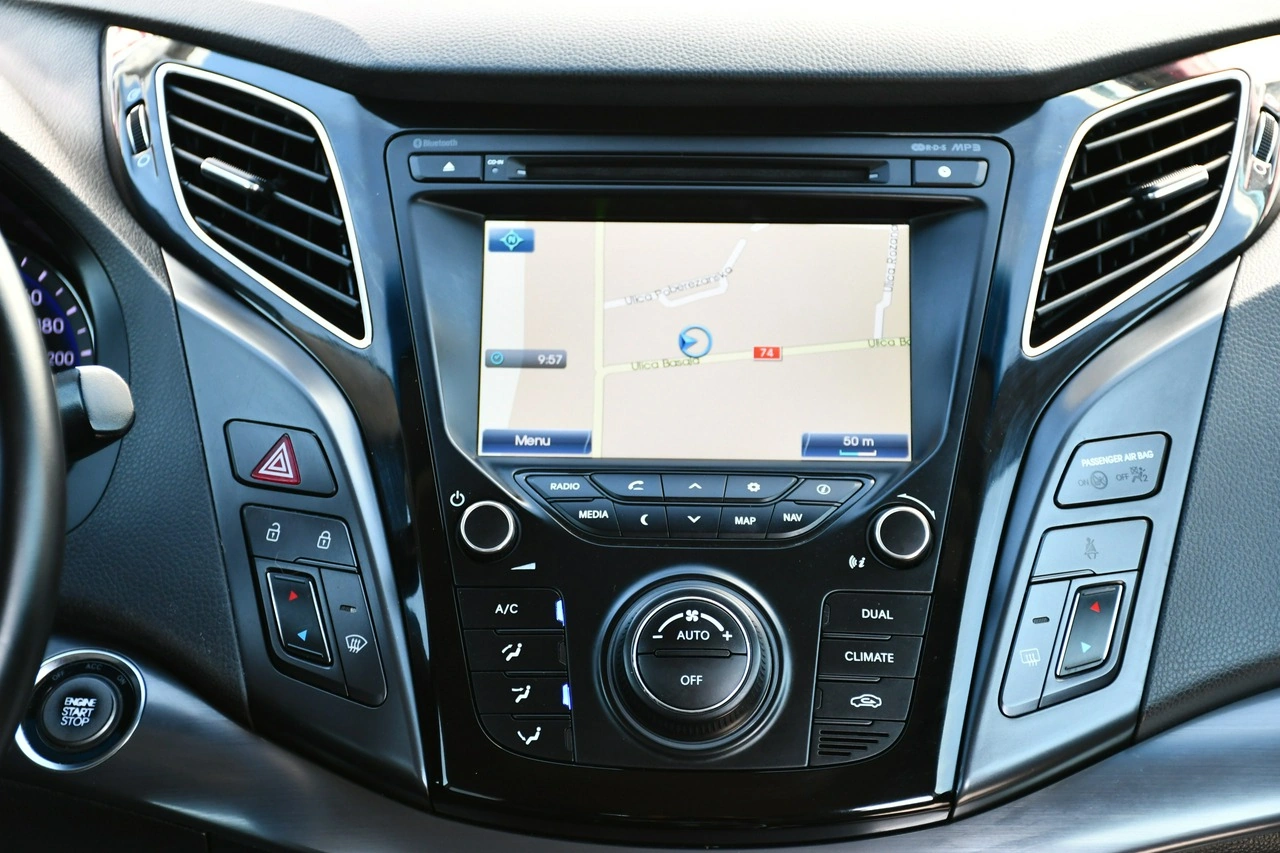 Hyundai i40 - Zdjęcie 22