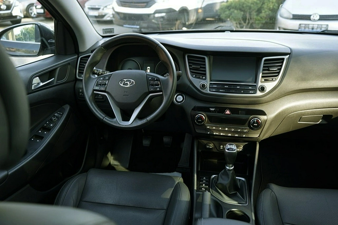 Hyundai Tucson - Zdjęcie 18