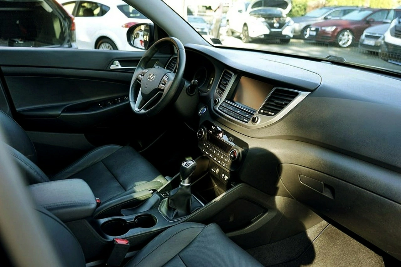 Hyundai Tucson - Zdjęcie 19