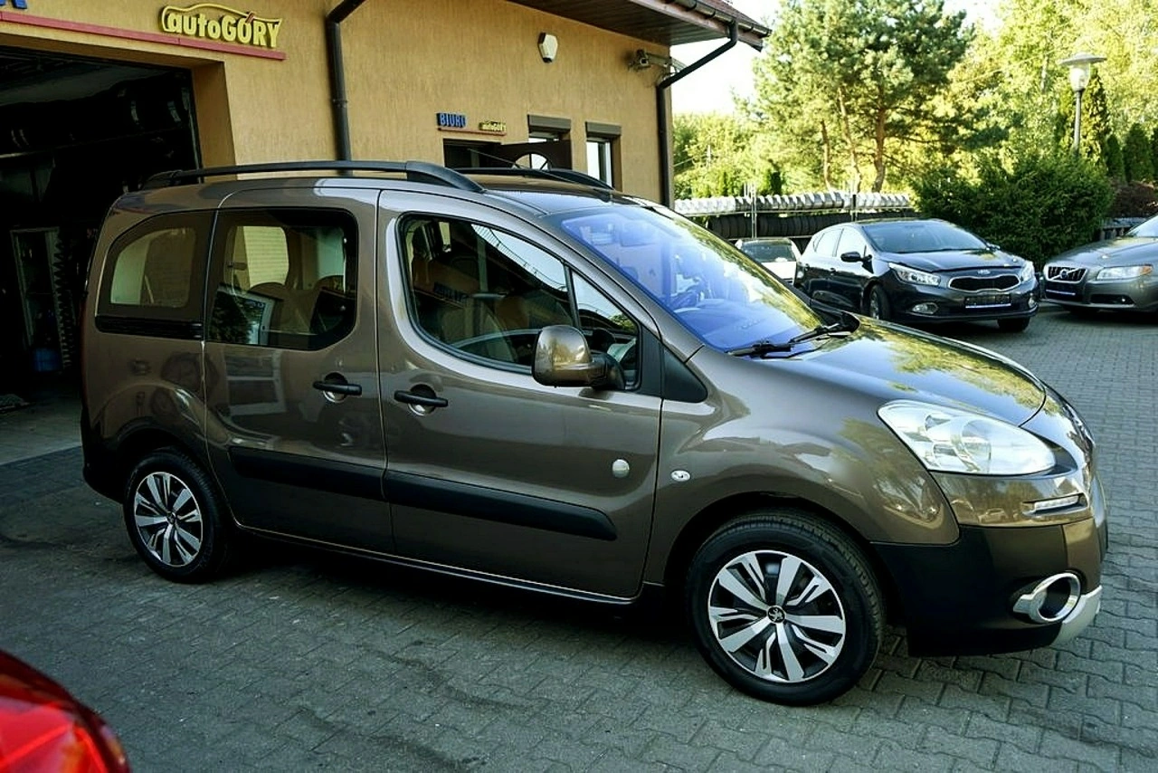 Peugeot Partner - Zdjęcie 9