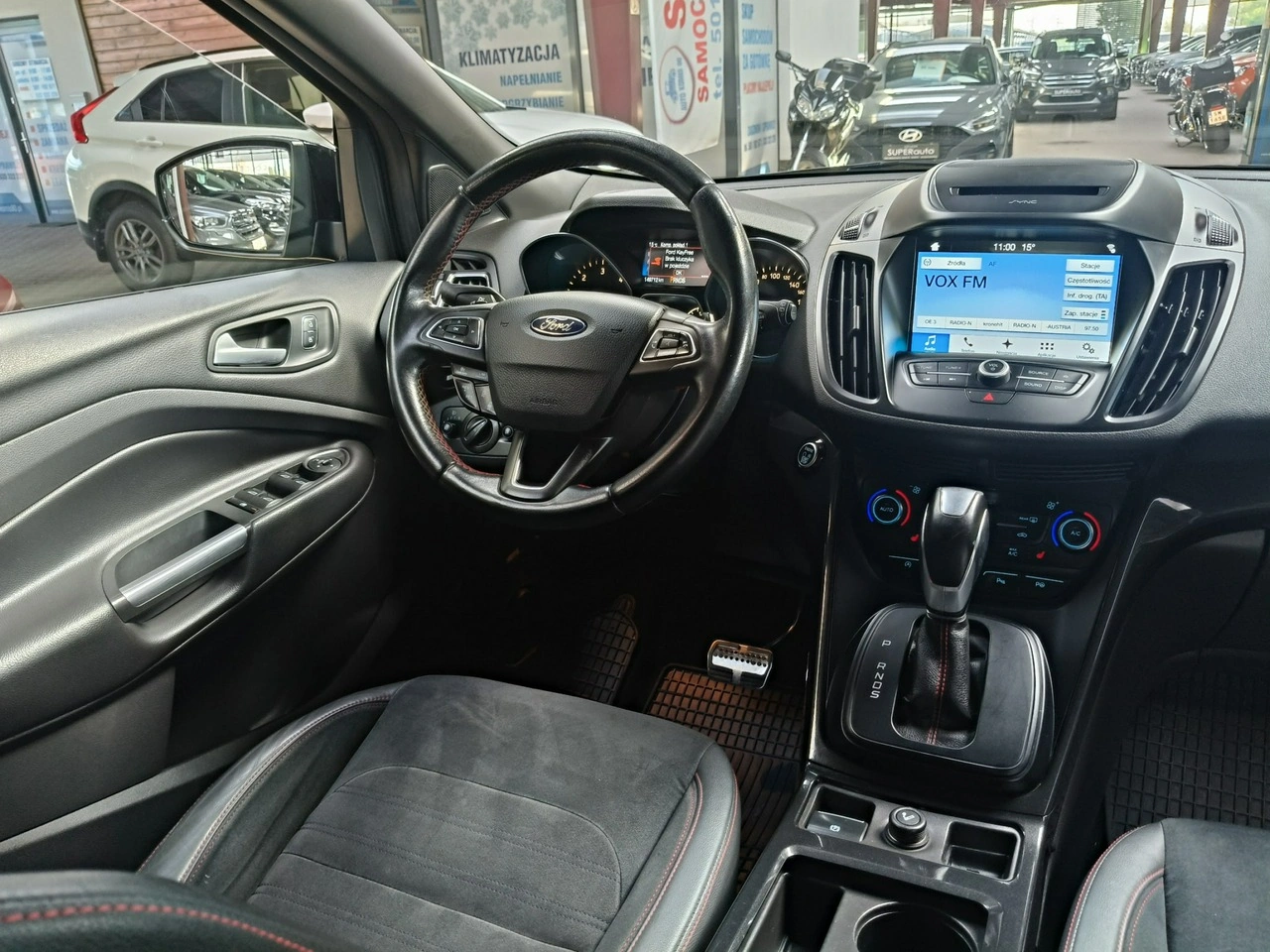 Ford Kuga - Zdjęcie 17