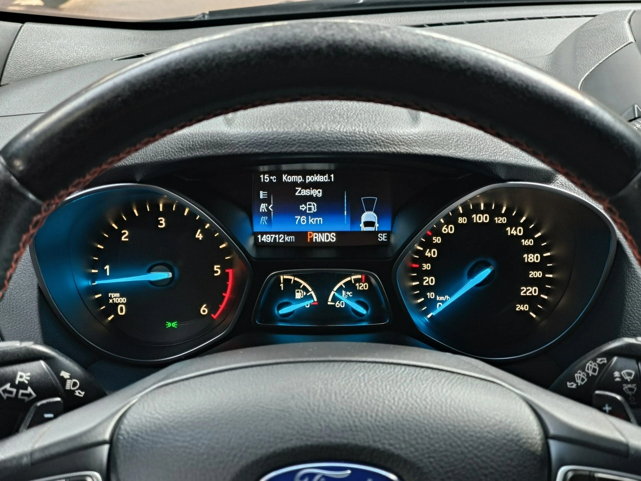 Ford Kuga - Zdjęcie 24