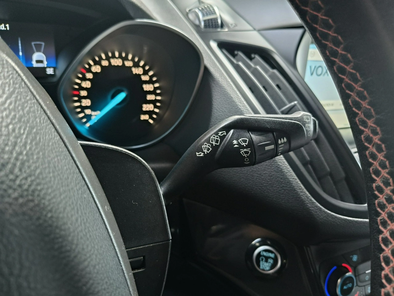 Ford Kuga - Zdjęcie 26