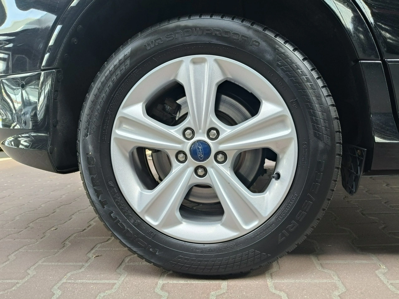 Ford Kuga - Zdjęcie 8