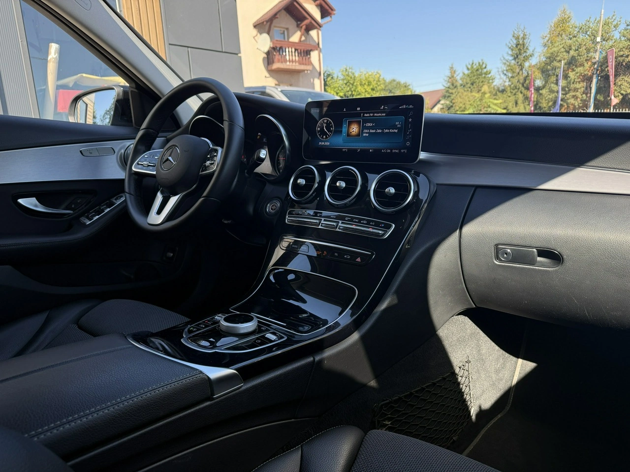Mercedes C 200 - Zdjęcie 14