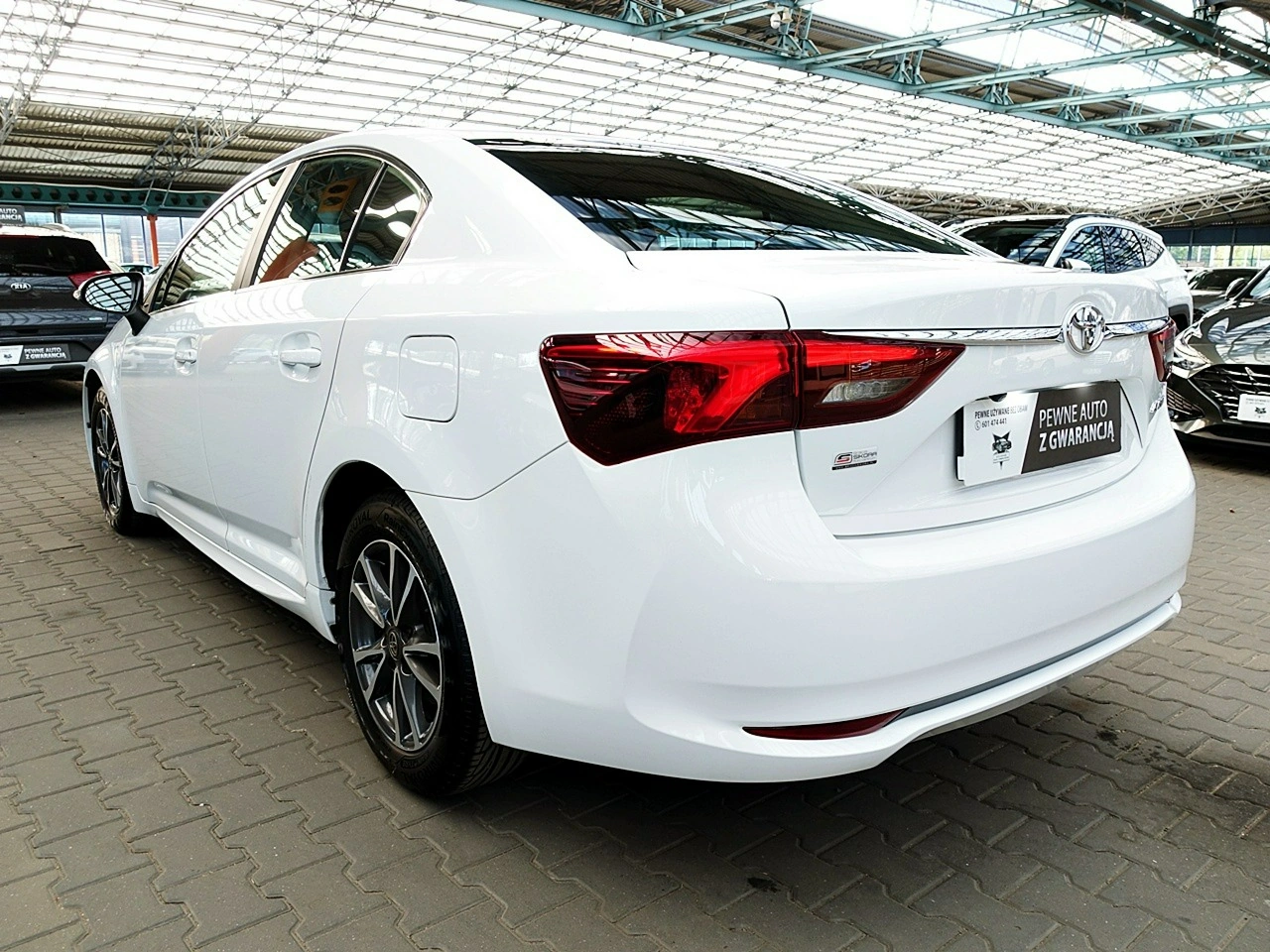 Toyota Avensis - Zdjęcie 77