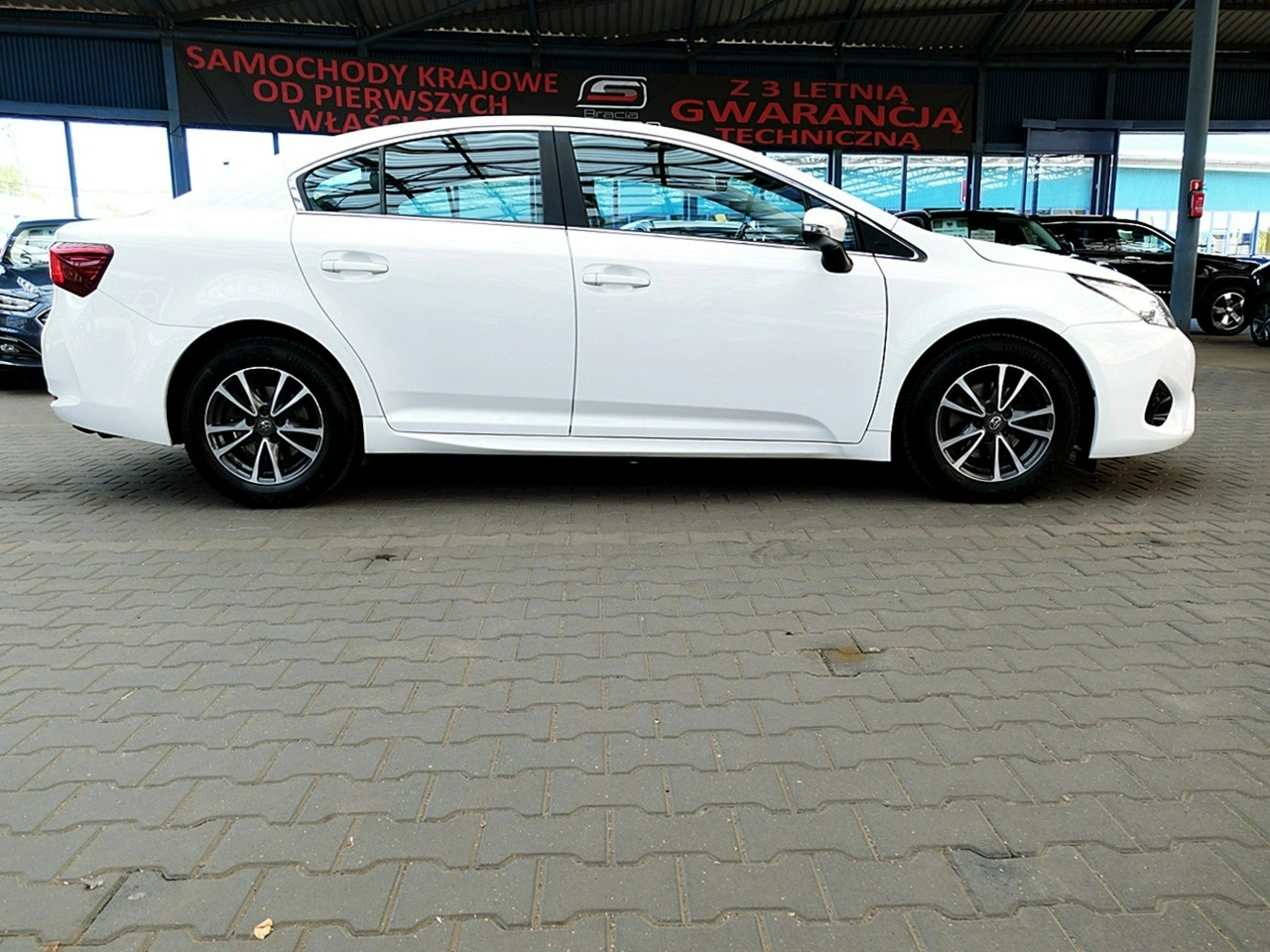 Toyota Avensis - Zdjęcie 56